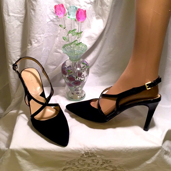 ADRIENNE VITTADINI SOFT LEATHER BLACK BUCKLED STRAP HEELS - Picture 3 of 11